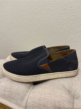 Women’s OluKai Pehuea Shoes in Navy